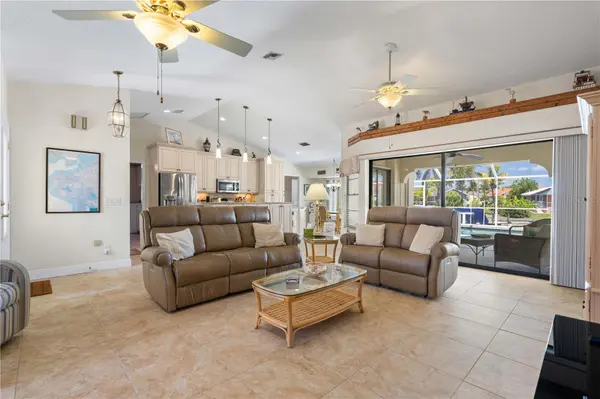 1374 WILLET CT, Punta Gorda, FL 33950