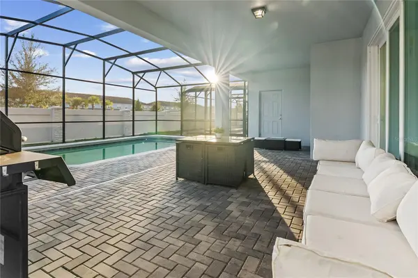 16208 SAINT MARTIN ST, Clermont, FL 34714