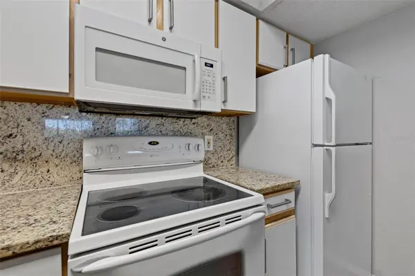 2212 GRAND CAYMAN CT #1616, Kissimmee, FL 34741