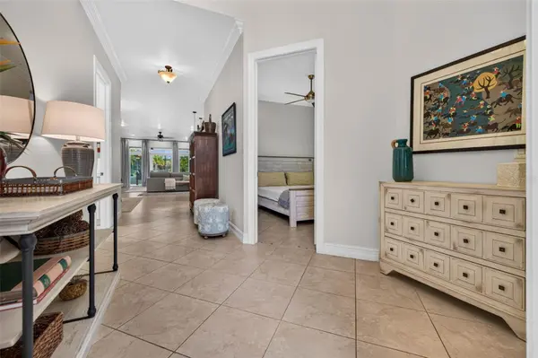 15929 GOLDEN LAKES DR, Wimauma, FL 33598