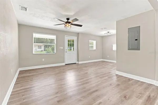 1217 E NORFOLK ST, Tampa, FL 33604