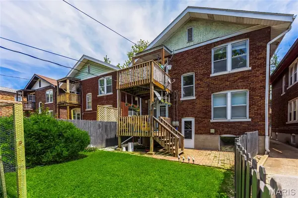 1109-1111 Claytonia TER, Richmond Heights, MO 63117