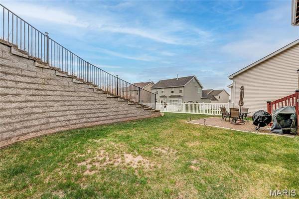 911 Meramec Grove Court, Ballwin, MO 63021