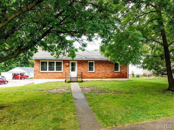 3001 Saint Marys AVE, Hannibal, MO 63401