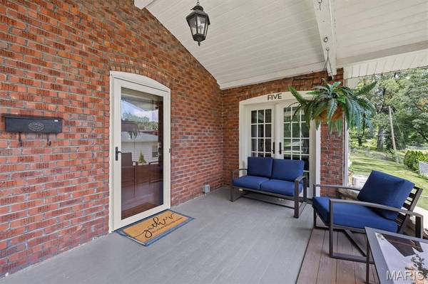 5 Signal Hill BLVD, Belleville, IL 62223