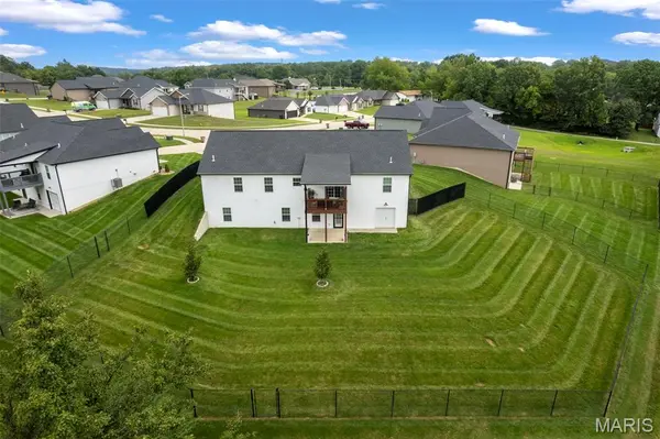859 Lochinvar LN, Cape Girardeau, MO 63701