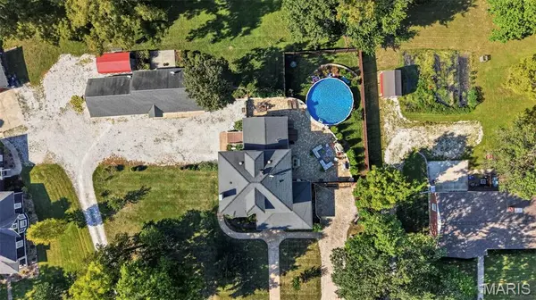 755 Cap Au Gris ST, Troy, MO 63379