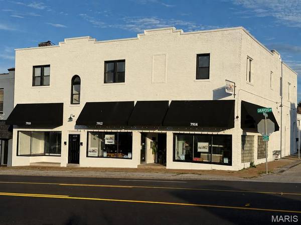 7910 Gravois RD, St Louis, MO 63123