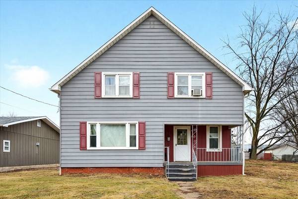 835 N 6TH AVE, Canton, IL 61520