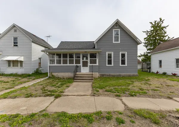 1007 16th AVE, Fulton, IL 61252