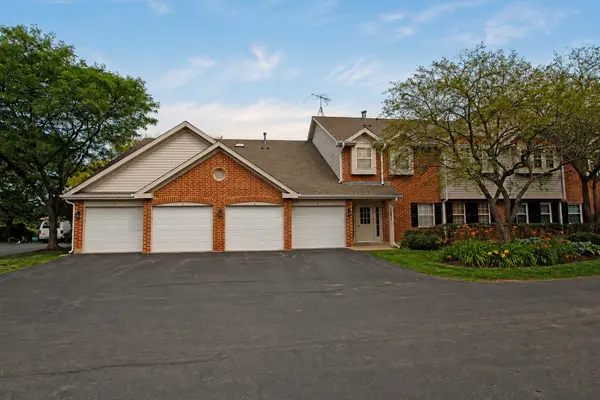 1377 E Evergreen DR #2, Palatine, IL 60074