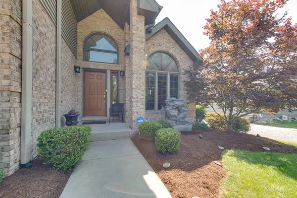 327 Miner ST, Bensenville, IL 60106
