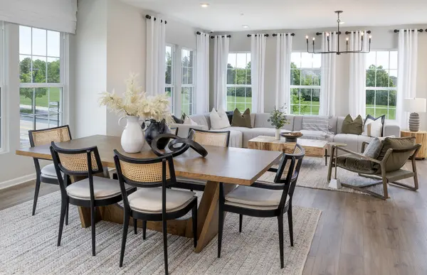 1704 Espacio DR #3002, Naperville, IL 60563