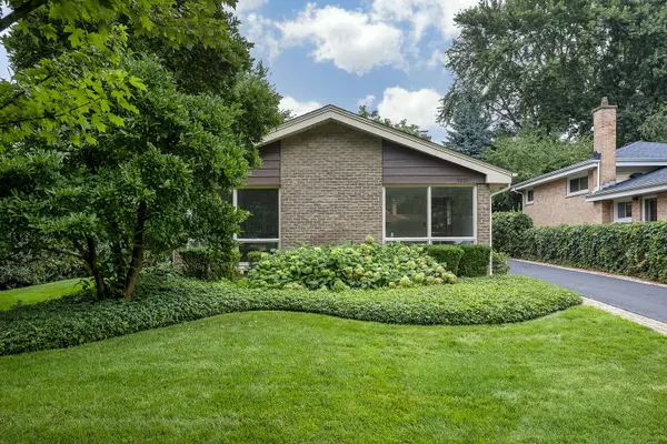 9255 Springfield AVE, Evanston, IL 60203