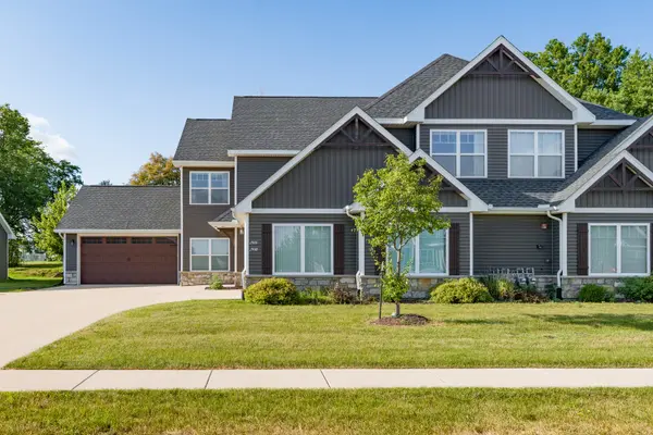 2926 Shanes WAY #2926, Bettendorf, IA 52722