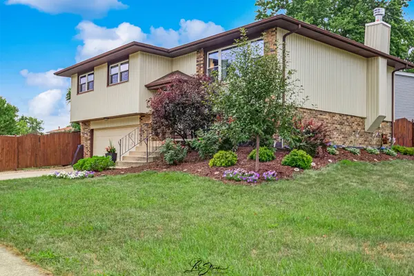 16118 76th AVE, Tinley Park, IL 60477