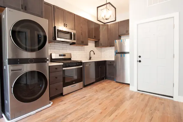 1742 N California AVE #2R, Chicago, IL 60647