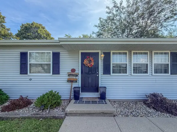 810 N 4th ST, St. Joseph, IL 61873