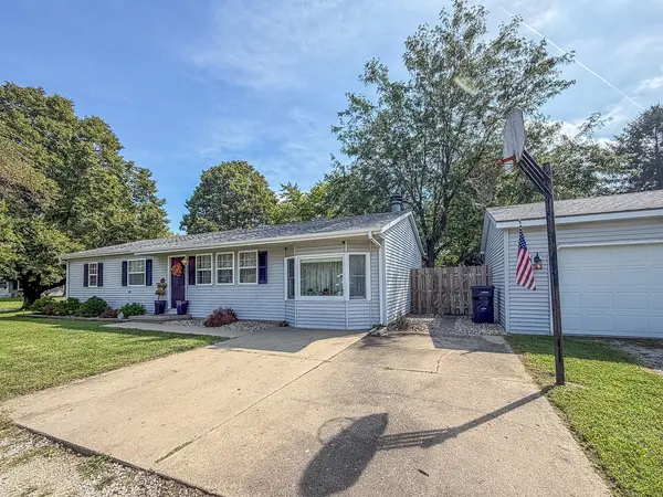 810 N 4th ST, St. Joseph, IL 61873