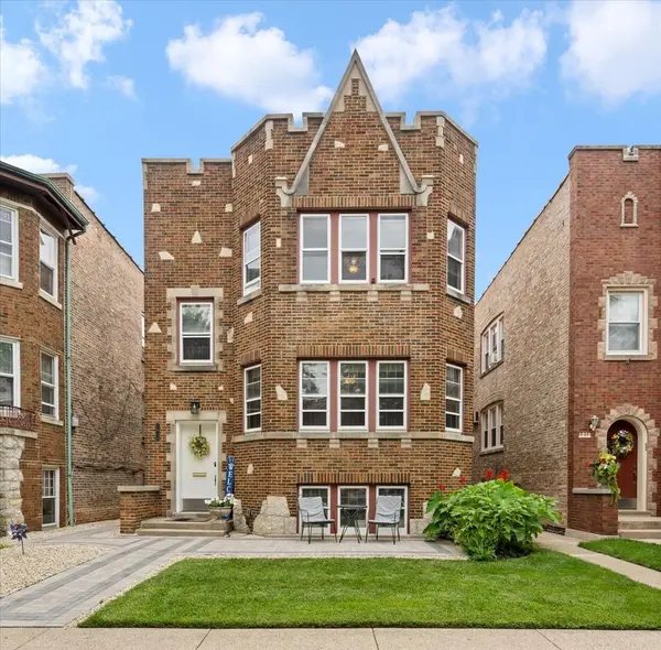 1916 Kenilworth AVE, Berwyn, IL 60402