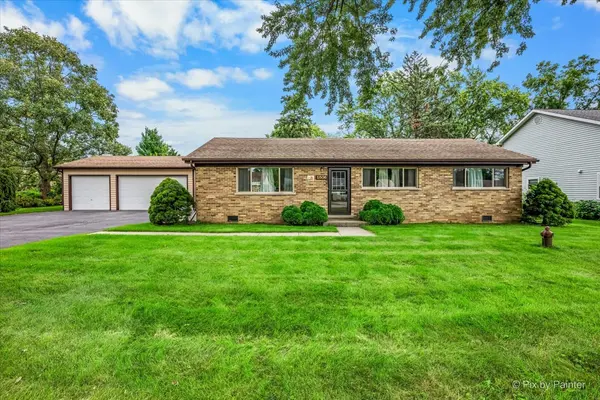 5506 Burwood RD, Cary, IL 60013