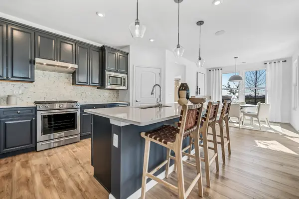 3042 Timberlake AVE, New Lenox, IL 60451