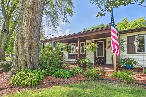 18636 W Judy DR, Gurnee, IL 60031