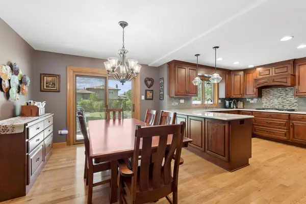 14006 Concord DR, Orland Park, IL 60462