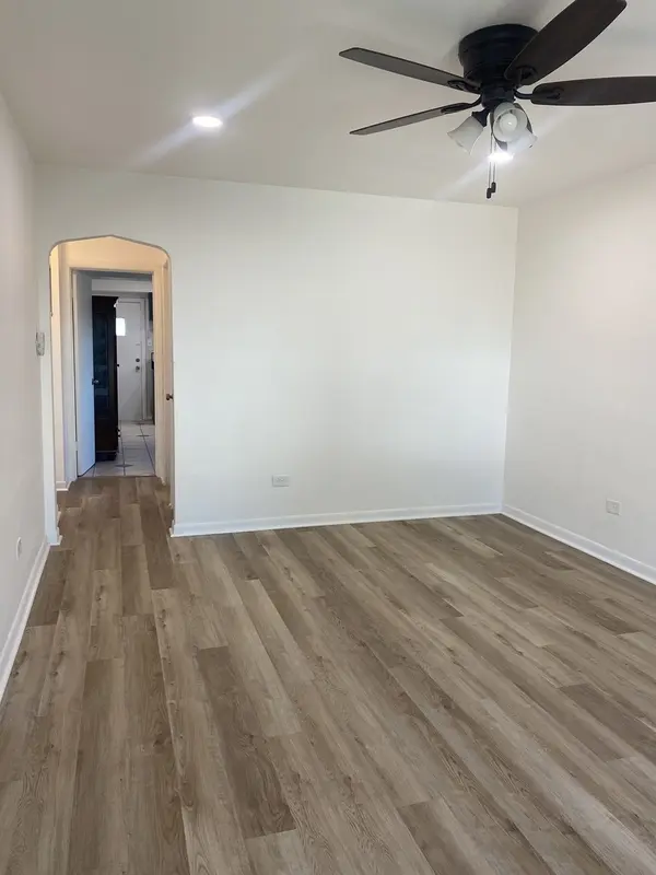 6221 S Kolmar AVE #2, Chicago, IL 60629