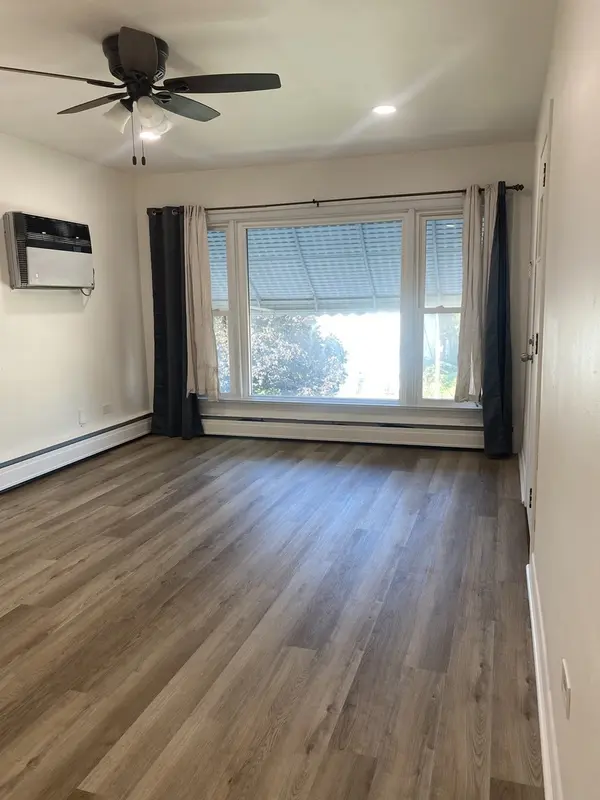 6221 S Kolmar AVE #2, Chicago, IL 60629
