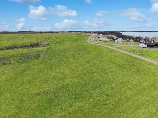 33 JayVee LN, Garvin, MN 56132