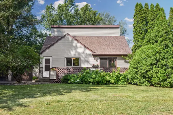 5391 Raymond AVE, Saint Paul, MN 55112