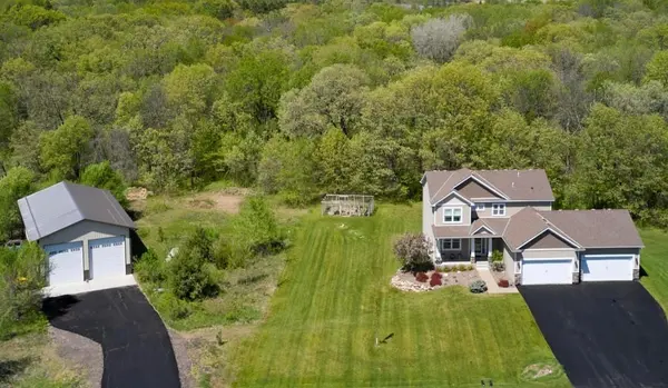 3865 193rd LN NW, Oak Grove, MN 55303