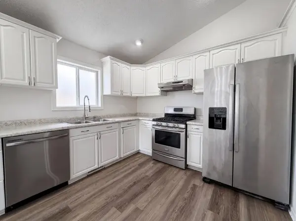 128 Dutch Lake TRL, Howard Lake, MN 55349