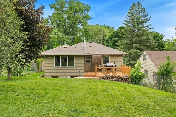 549 E Rose ST, Owatonna, MN 55060