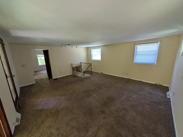 3800 Park LN, Spring Park, MN 55384