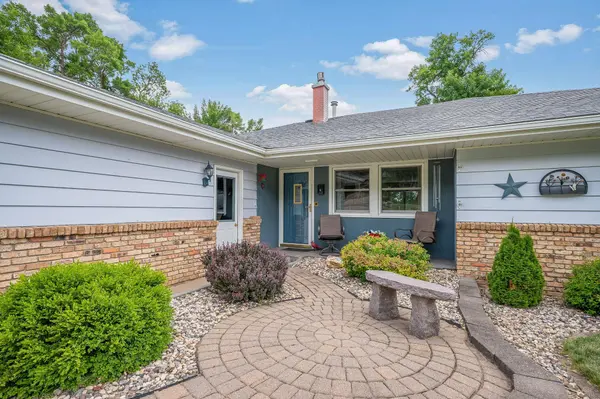 455 W Amber Lake DR, Fairmont, MN 56031