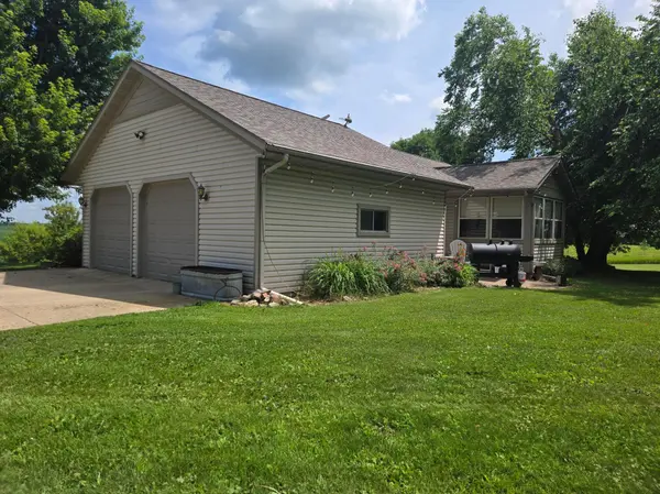 1917 190th ST, New Richmond, WI 54017