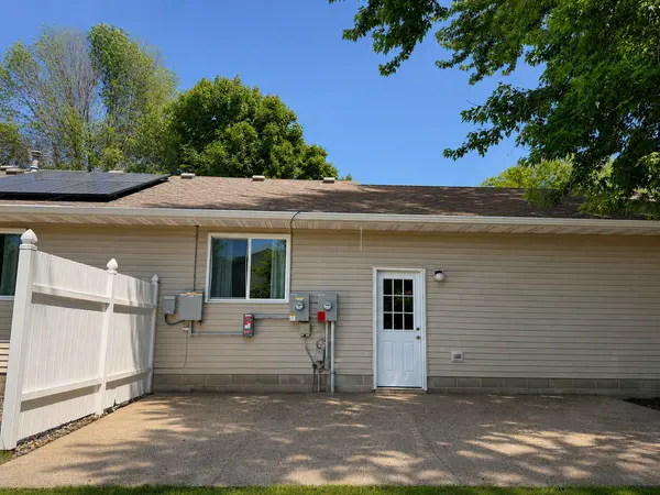 1720 SE Smith AVE, Owatonna, MN 55060