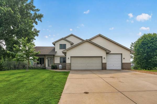 19408 Albany CT NW, Elk River, MN 55330