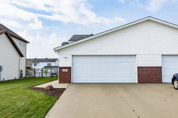 955 42nd AVE W, West Fargo, ND 58078