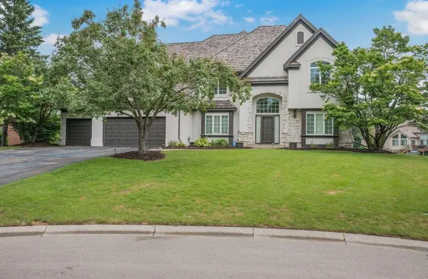 10451 White Tail XING, Eden Prairie, MN 55347