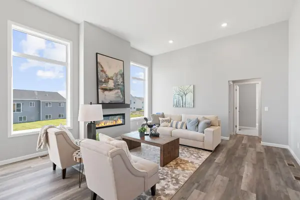 4711 4th Street LOOP NE, Saint Cloud, MN 56304