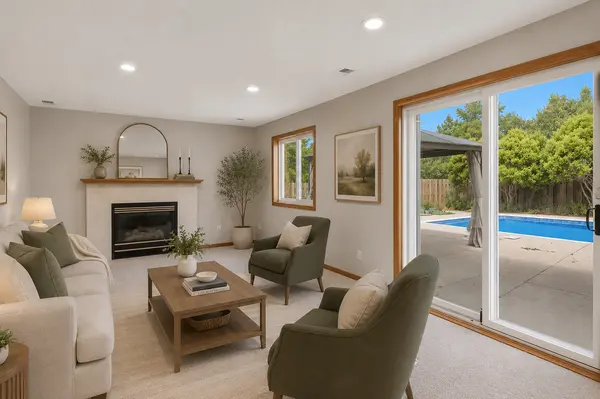 3304 W Park DR, Burnsville, MN 55306
