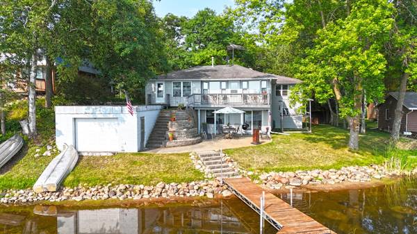 6048 Quinn AVE NW, South Haven, MN 55382
