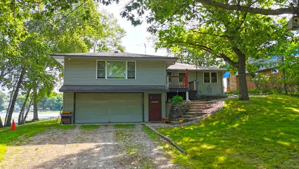 6048 Quinn AVE NW, South Haven, MN 55382