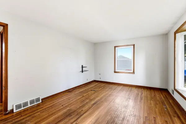 548 82nd AVE NE, Spring Lake Park, MN 55432