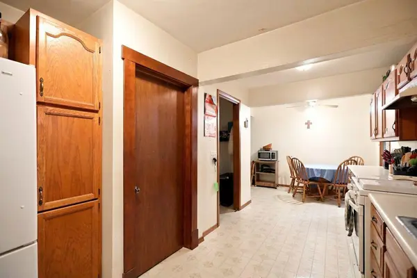 417 7th AVE NW, Waseca, MN 56093