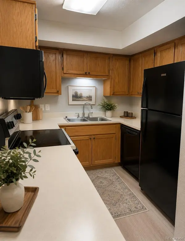 5031 Garrison ST #104B, Wheat Ridge, CO 80033