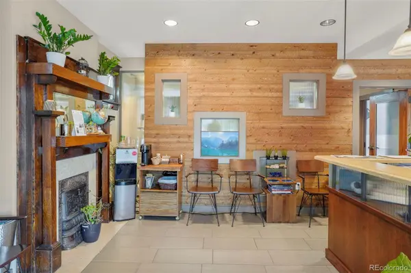 3025 W 38th AVE, Denver, CO 80211
